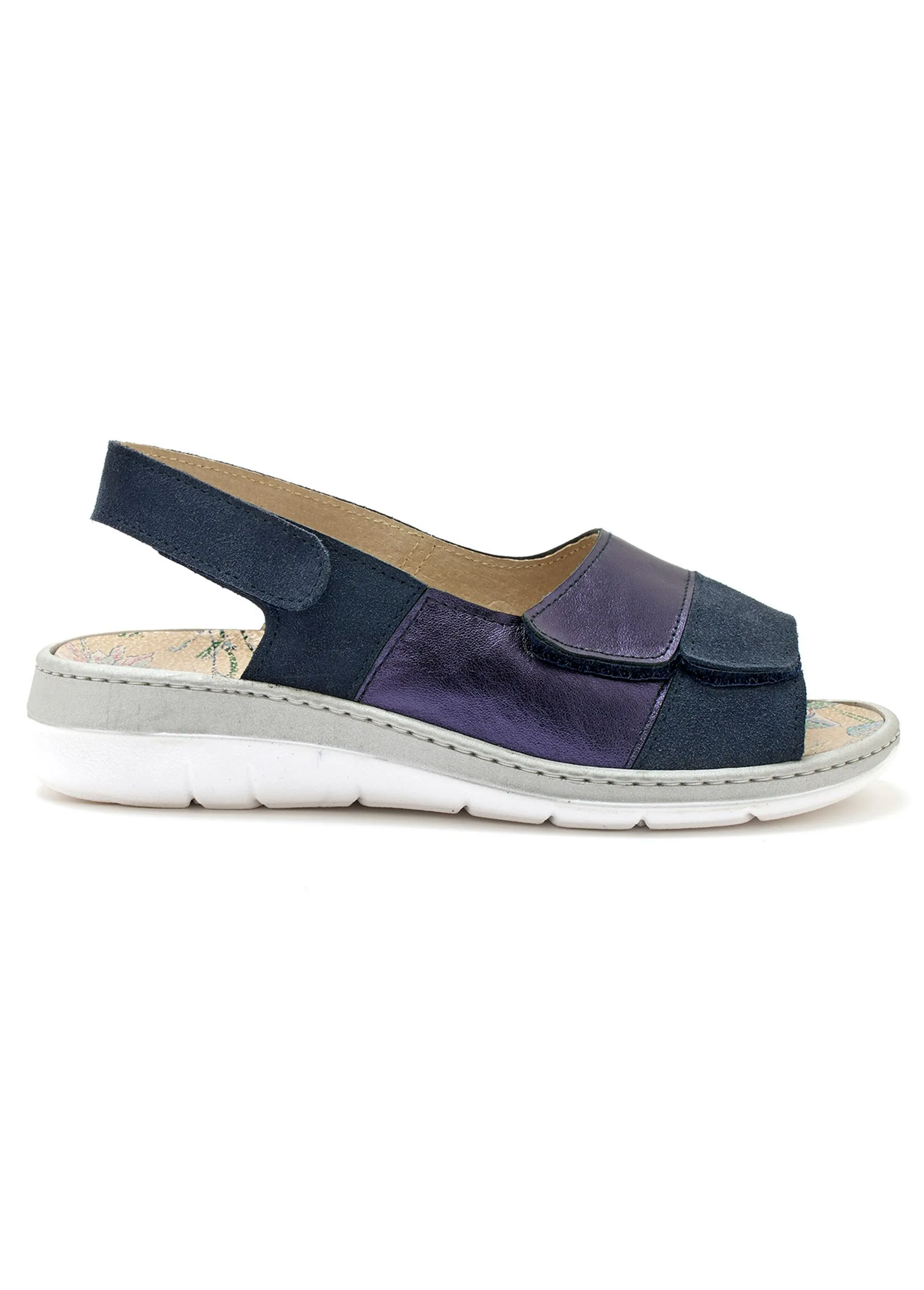 Comfortable, extra wide leather sandals
