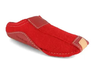 HAFLINGER Women Boiled Wool Slippers 'Pocahontas', red