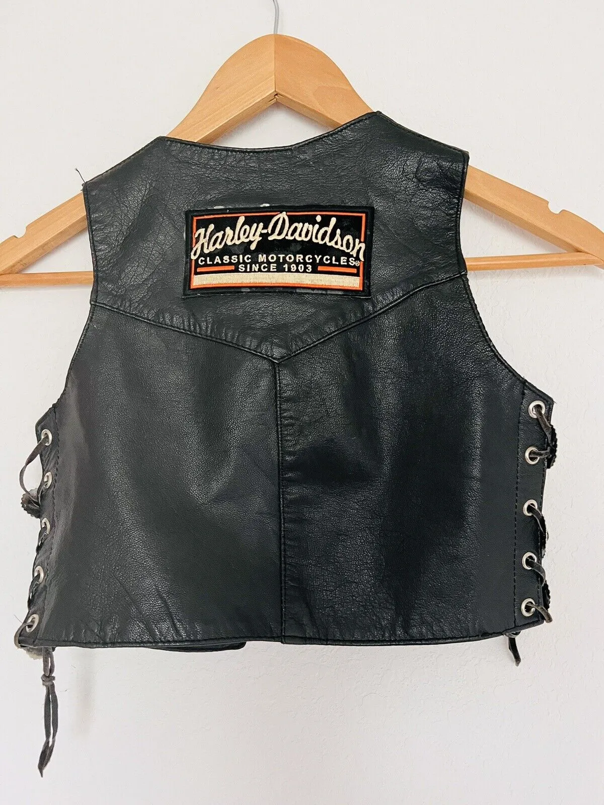 INTERSTATE LEATHER Motorcycle Vest Child/Toddler Sz XL Metal Accents