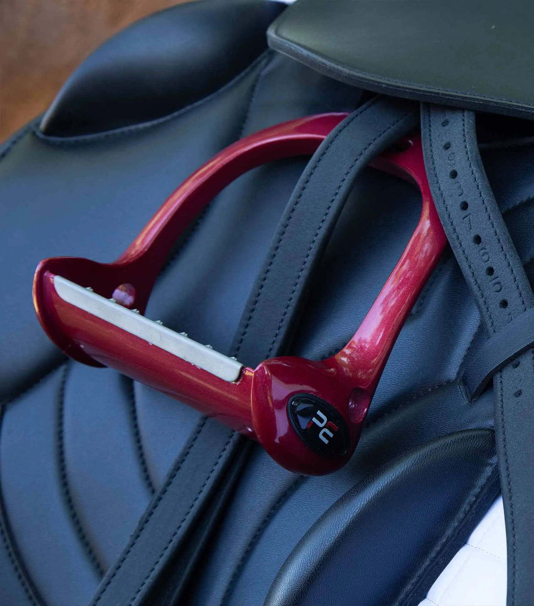 Jopollo Aluminium Performance Stirrups Red