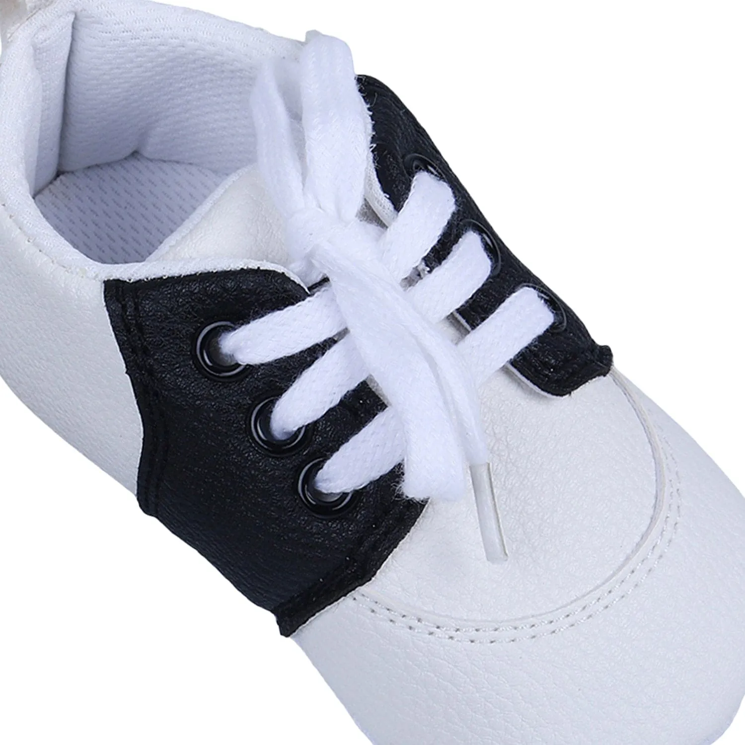 Lace-Up Stylish Leather Sneaker Shoes - Black