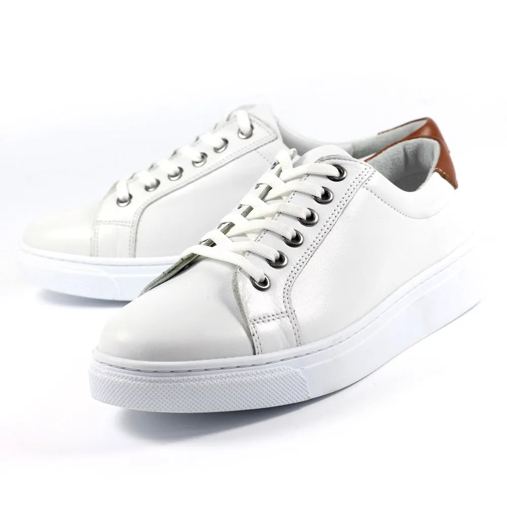 Lunar Zamora White Leather Trainer