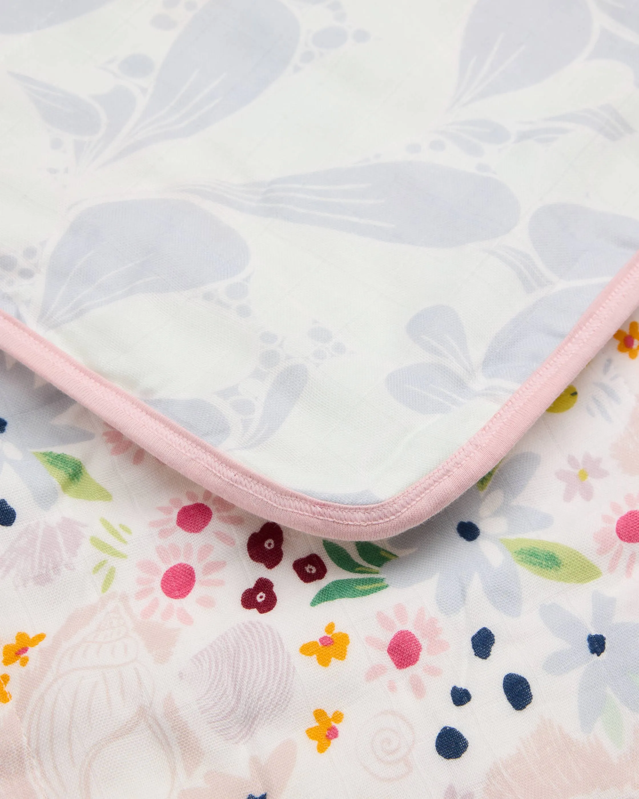 Muslin Quilt - Shell Floral