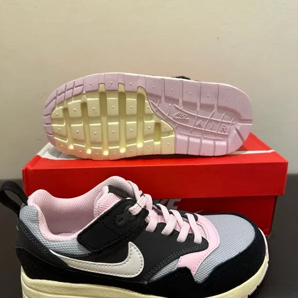 NIB Little Kid Nike Air Max 1 Low DZ3308 004 Black/Anthracite/Pink /Summit