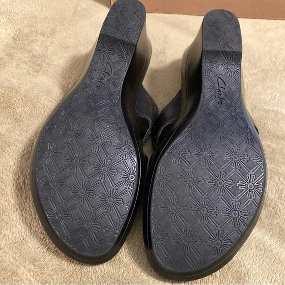 NIB Vintage Clarks Emmagene Leather Sandals Women's Size 8M