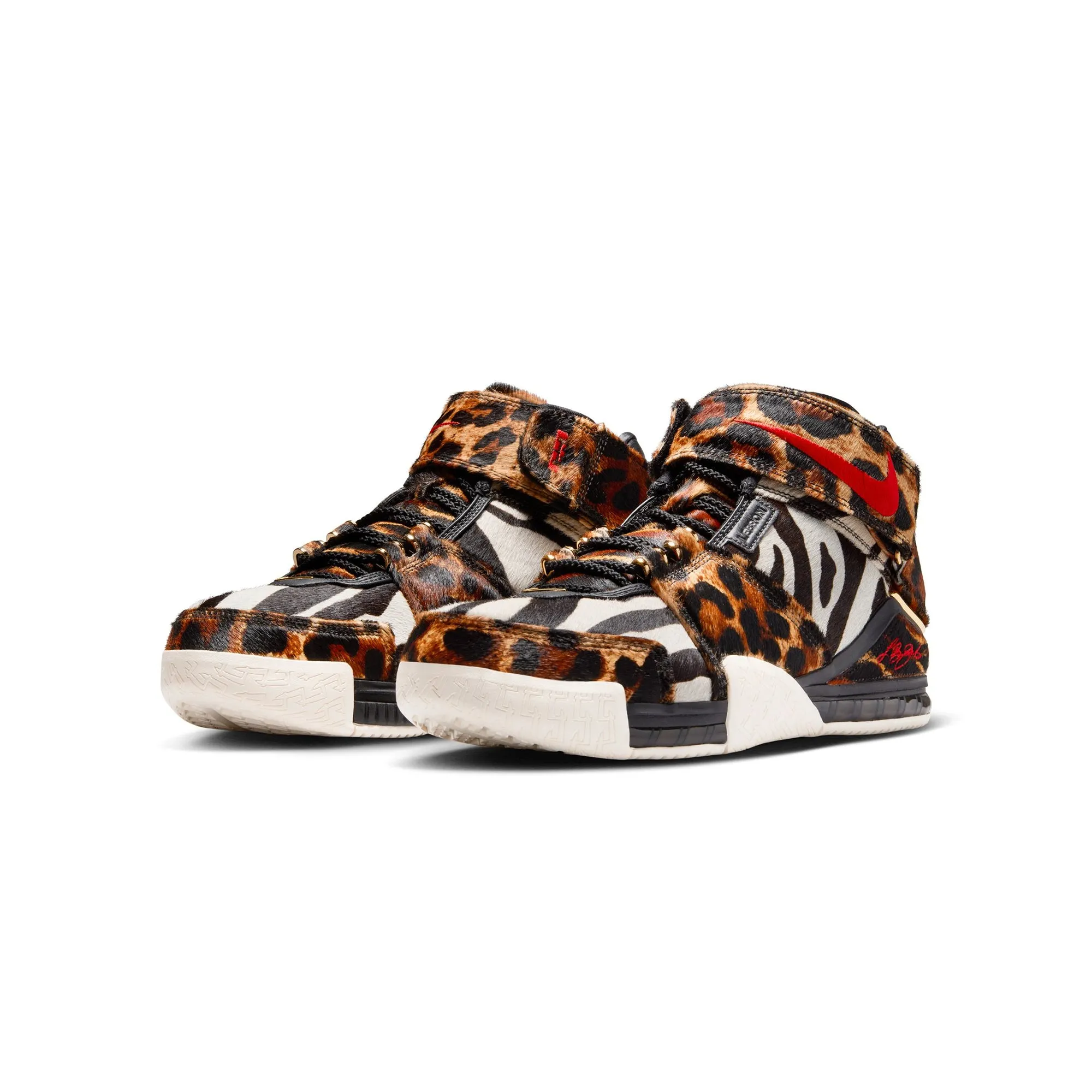 Nike Mens Zoom LeBron 2 LX Shoes