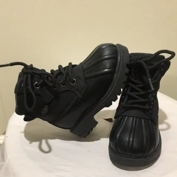 NWOT! Lugz Kids lace up construction boots memory foam insole slip resistant 5