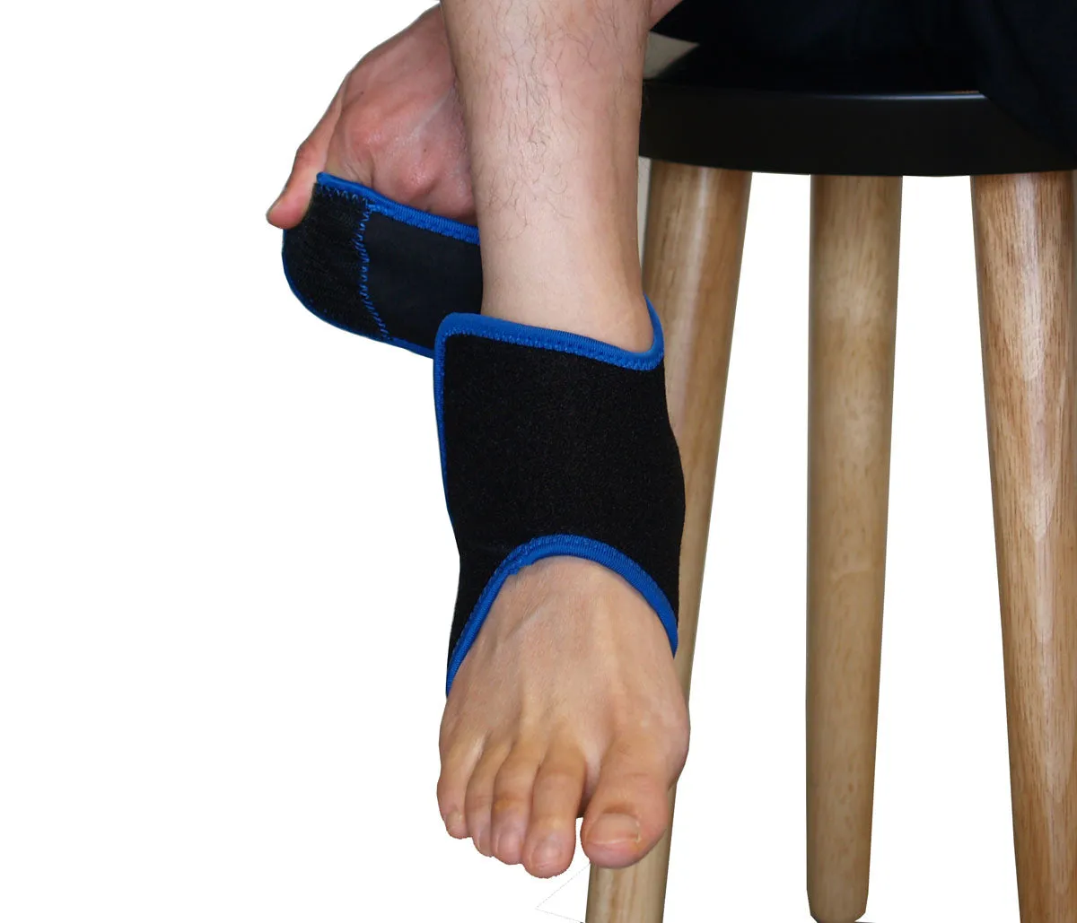 Protexx Right Ankle Sport Support Brace - Black