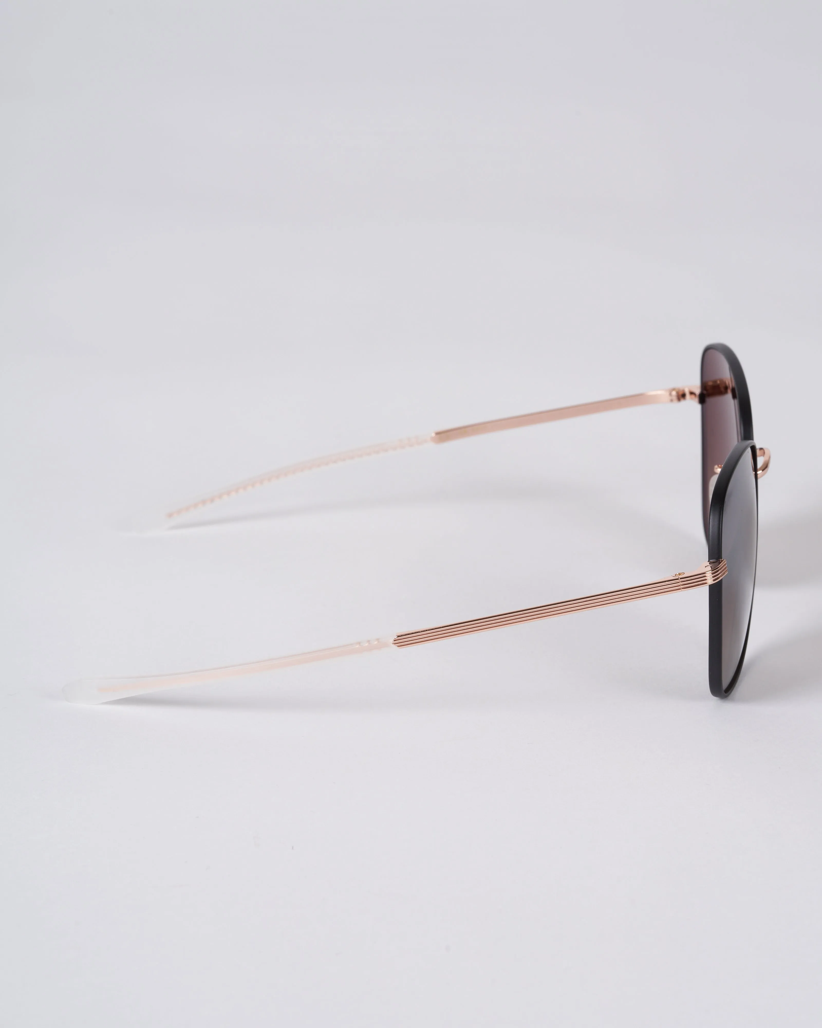 sabine - matte black and rose gold mirror