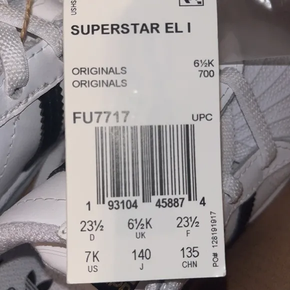 Selling together for $63 plus shipping never used just didn’t fit my kid