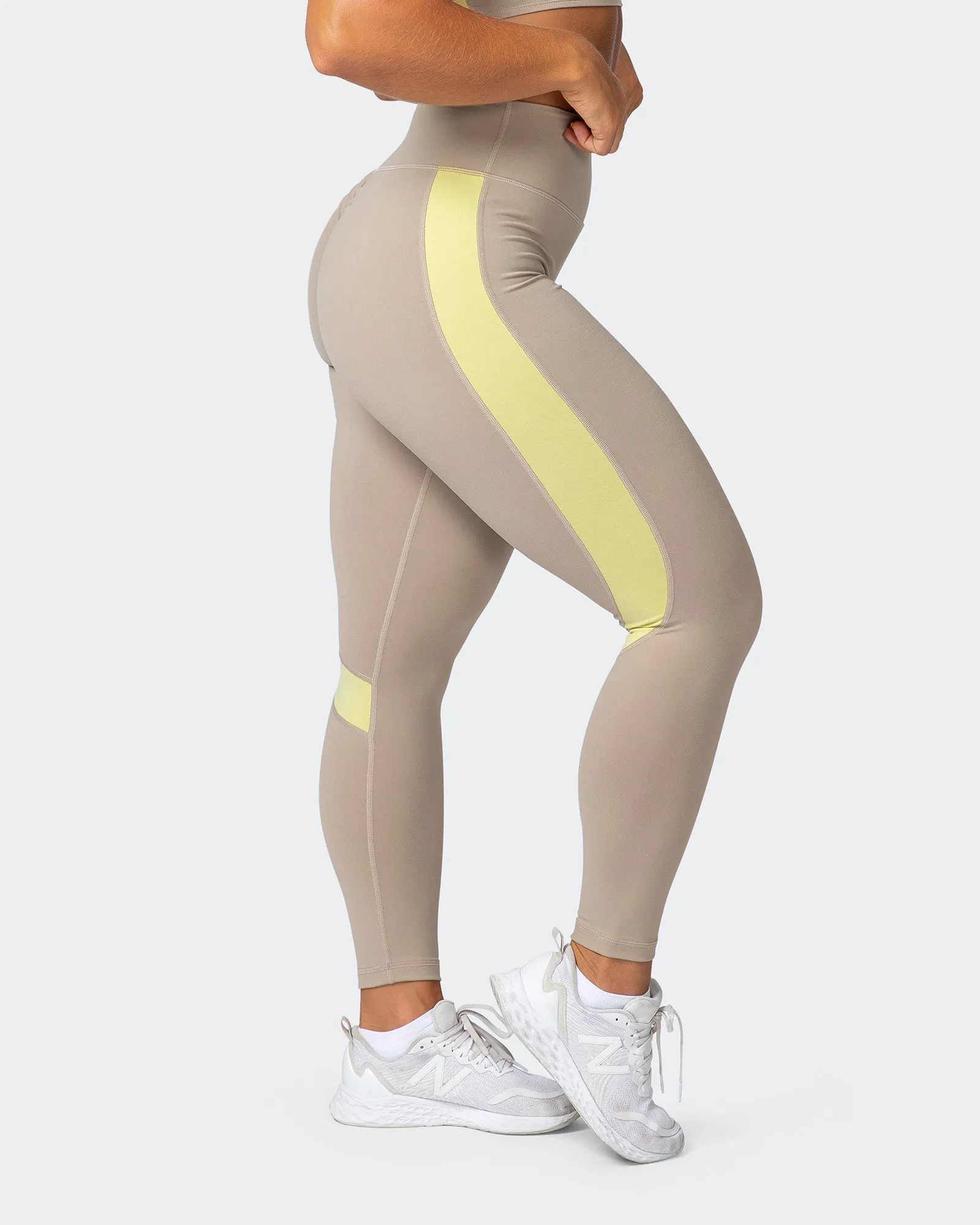 Sunlight Signature Scrunch Ankle Length Leggings - Bone