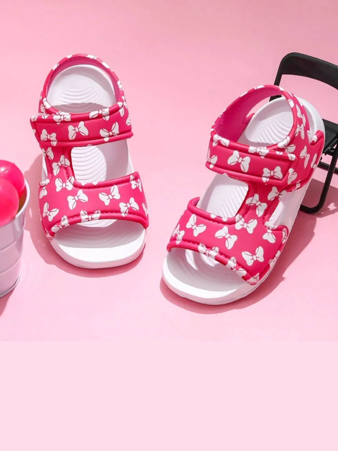 Sweet Charm All-over Bow Print Pink Sandals for Kids