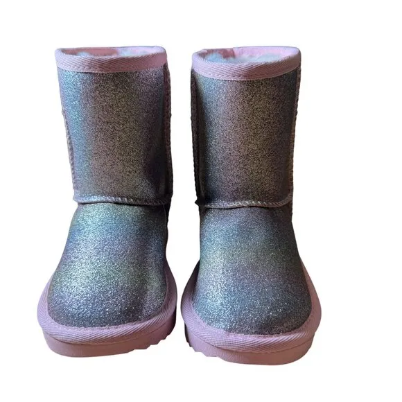 UGG Kids Classic II Glitter Boot in Metallic Rainbow Toddler Size 6 NWOB!