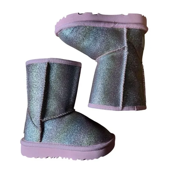 UGG Kids Classic II Glitter Boot in Metallic Rainbow Toddler Size 6 NWOB!