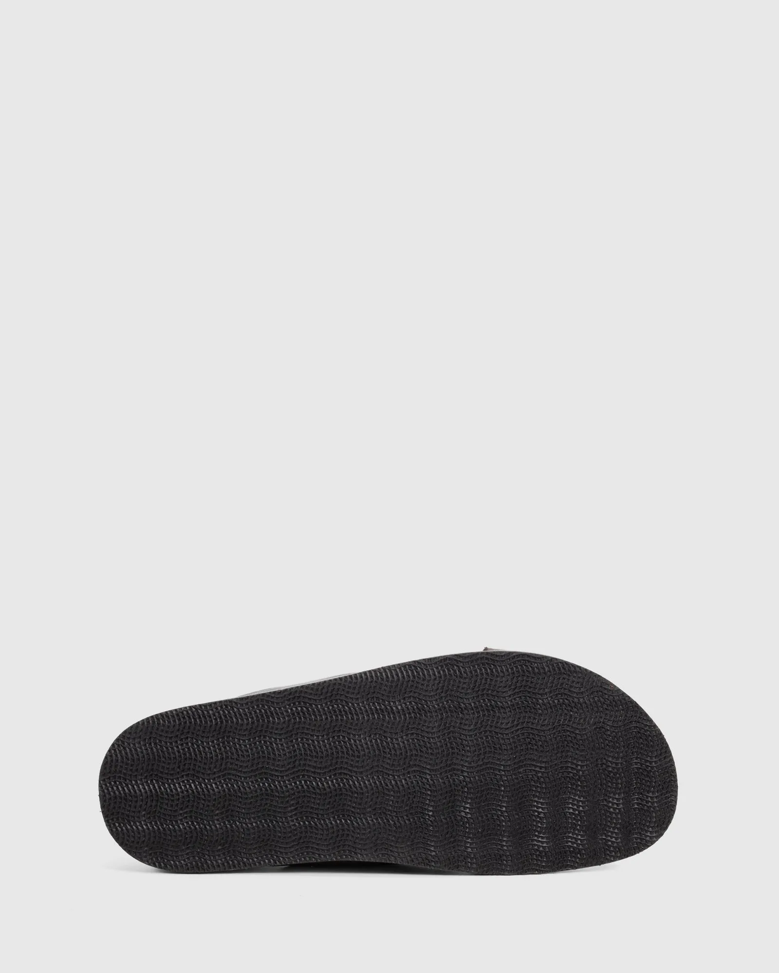 Vacate Dark Brown